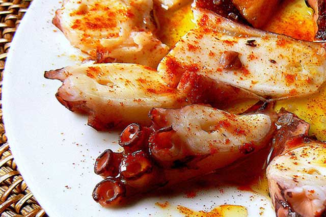 caldeirada de pulpo a la gallega
