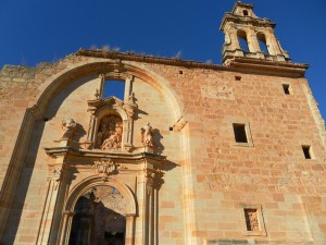 Portada Iglesia de San Miguel (fotografía: Mariola Herrero)