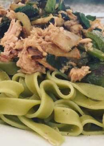 TALLARINES NIDO CON CABALLA